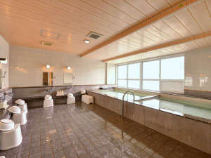 大浴場が人気の沖縄ホテル